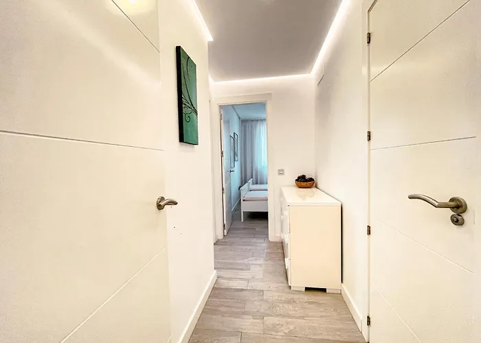 3-bed Flat, Ocean Garden, Heated Pool, Parking, Pp207 Апартаменты