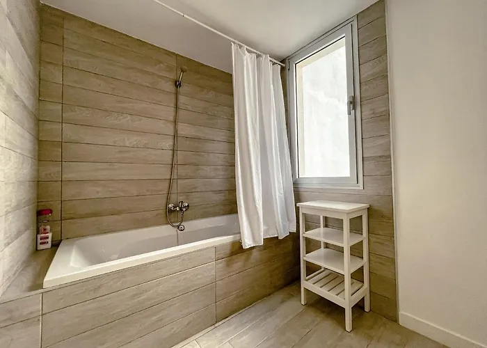 3-bed Flat, Ocean Garden, Heated Pool, Parking, Pp207 Appartamento *