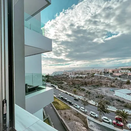 3-bed Flat, Ocean Garden, Heated Pool, Parking, Pp207